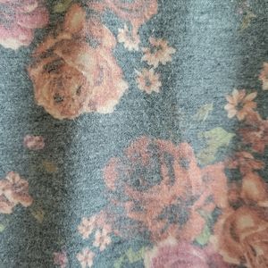 Lularoe Floral Roses Christy Shirt XS